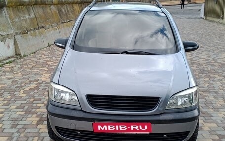 Opel Zafira A рестайлинг, 2003 год, 490 000 рублей, 10 фотография