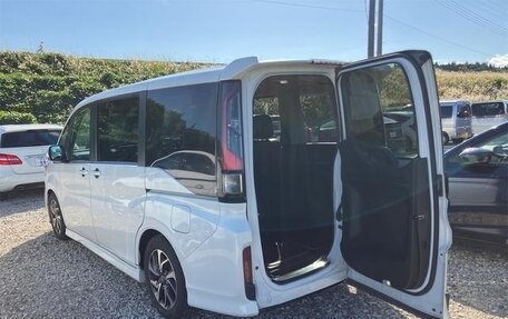 Honda Stepwgn IV, 2021 год, 2 150 000 рублей, 4 фотография