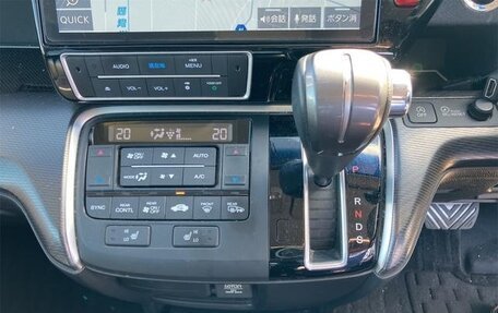 Honda Stepwgn IV, 2021 год, 2 150 000 рублей, 6 фотография