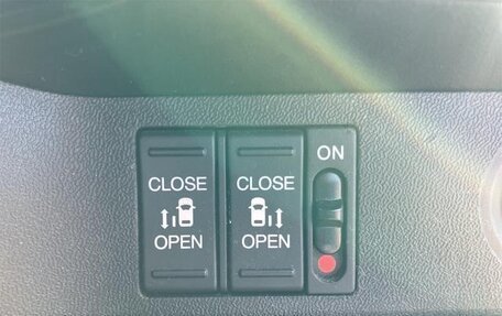 Honda Stepwgn IV, 2021 год, 2 150 000 рублей, 10 фотография