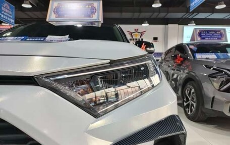 Toyota RAV4, 2022 год, 2 130 000 рублей, 7 фотография