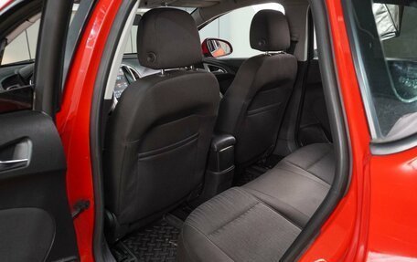 Opel Astra J, 2010 год, 759 000 рублей, 11 фотография