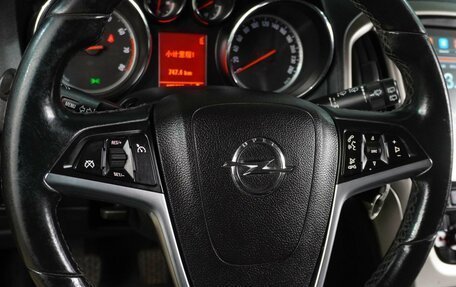 Opel Astra J, 2010 год, 759 000 рублей, 14 фотография