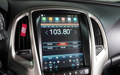 Opel Astra J, 2010 год, 759 000 рублей, 13 фотография