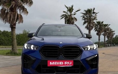 BMW X5 M, 2021 год, 11 750 000 рублей, 2 фотография