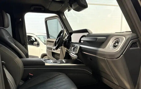 Mercedes-Benz G-Класс AMG, 2025 год, 39 000 000 рублей, 15 фотография