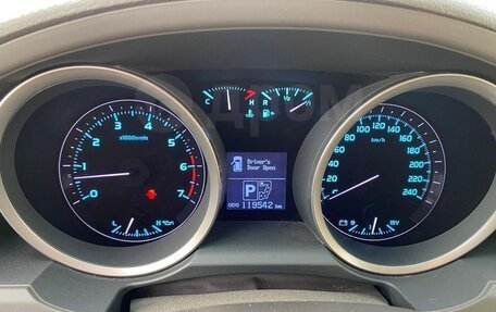 Toyota Land Cruiser 200, 2008 год, 3 190 000 рублей, 9 фотография