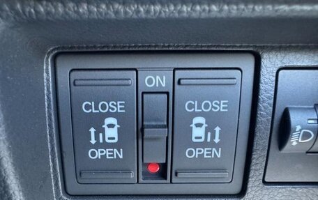 Honda Stepwgn, 2022 год, 2 250 000 рублей, 20 фотография