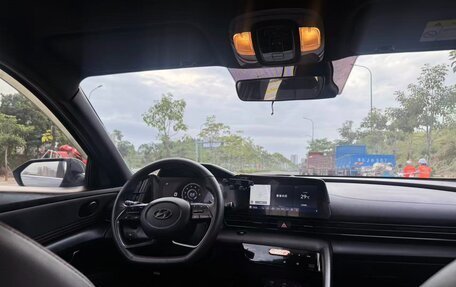Hyundai Elantra, 2022 год, 1 220 000 рублей, 8 фотография