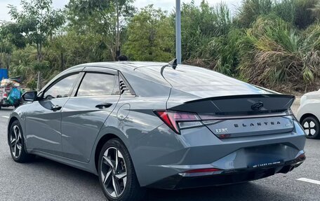 Hyundai Elantra, 2022 год, 1 220 000 рублей, 4 фотография