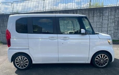 Honda N-BOX II, 2018 год, 784 000 рублей, 4 фотография