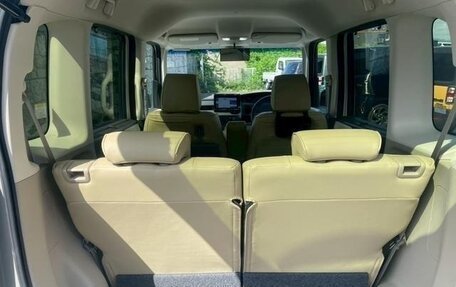 Honda N-BOX II, 2018 год, 784 000 рублей, 18 фотография