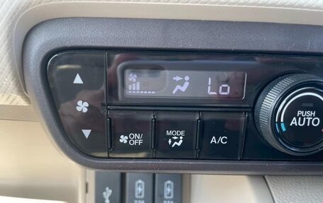 Honda N-BOX II, 2018 год, 784 000 рублей, 25 фотография