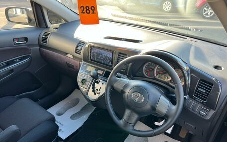 Toyota Wish II, 2008 год, 1 199 999 рублей, 11 фотография