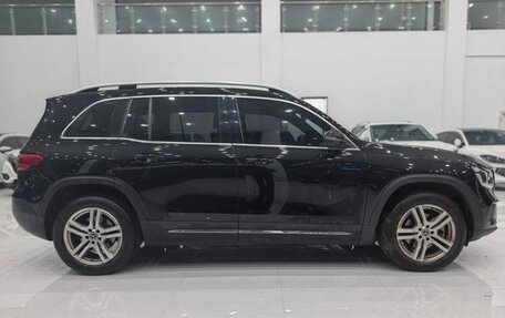 Mercedes-Benz GLB, 2022 год, 3 236 000 рублей, 4 фотография