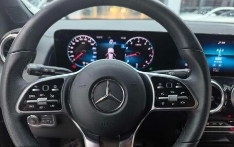 Mercedes-Benz GLB, 2022 год, 3 236 000 рублей, 10 фотография