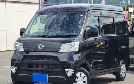 Daihatsu Hijet, 2022 год, 750 000 рублей, 1 фотография