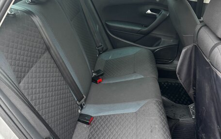 Volkswagen Polo VI (EU Market), 2019 год, 1 330 000 рублей, 2 фотография