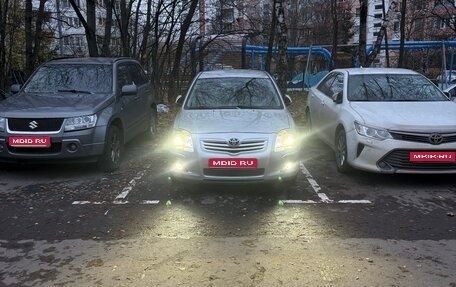 Toyota Avensis III рестайлинг, 2006 год, 770 000 рублей, 1 фотография