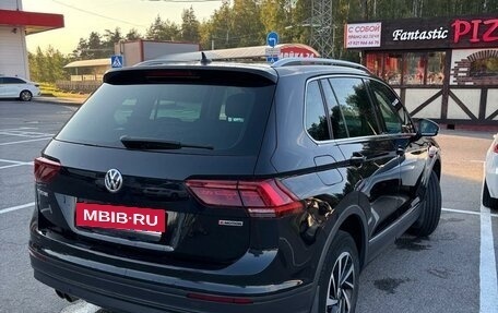 Volkswagen Tiguan II, 2018 год, 2 200 000 рублей, 8 фотография