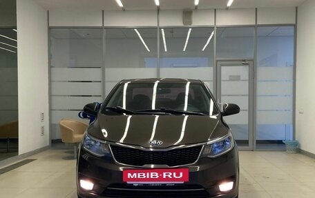 KIA Rio III рестайлинг, 2017 год, 1 000 000 рублей, 2 фотография