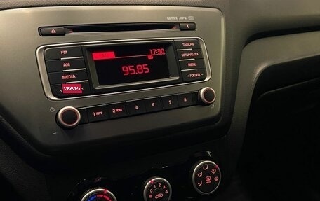 KIA Rio III рестайлинг, 2017 год, 1 000 000 рублей, 5 фотография