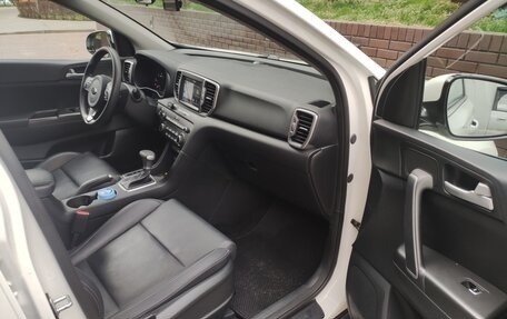 KIA Sportage IV рестайлинг, 2018 год, 1 750 000 рублей, 7 фотография