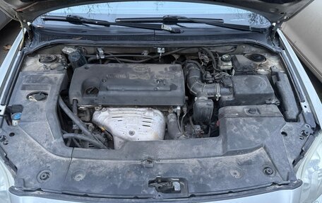 Toyota Avensis III рестайлинг, 2006 год, 770 000 рублей, 2 фотография