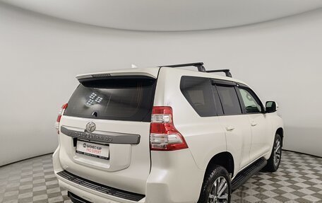 Toyota Land Cruiser Prado 150 рестайлинг 2, 2017 год, 3 895 000 рублей, 5 фотография