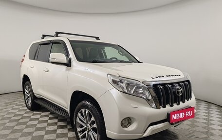 Toyota Land Cruiser Prado 150 рестайлинг 2, 2017 год, 3 895 000 рублей, 3 фотография