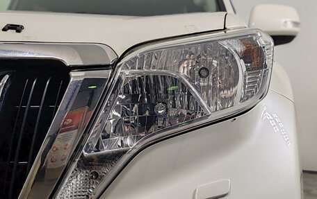 Toyota Land Cruiser Prado 150 рестайлинг 2, 2017 год, 3 895 000 рублей, 21 фотография