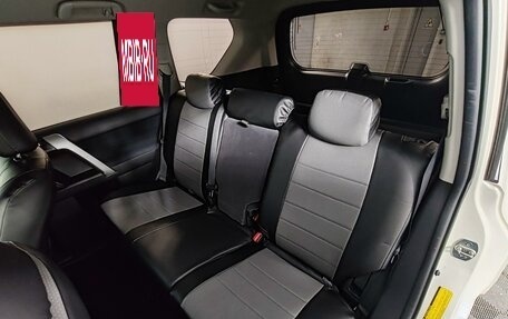 Toyota Land Cruiser Prado 150 рестайлинг 2, 2017 год, 3 895 000 рублей, 19 фотография