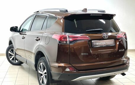 Toyota RAV4, 2017 год, 2 359 000 рублей, 6 фотография