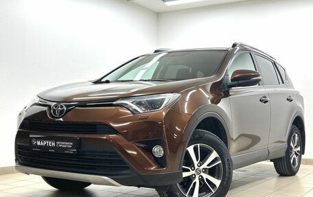 Toyota RAV4, 2017 год, 2 359 000 рублей, 7 фотография