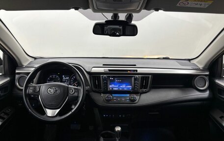 Toyota RAV4, 2017 год, 2 359 000 рублей, 17 фотография