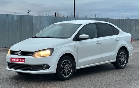 Volkswagen Polo VI (EU Market), 2014 год, 890 000 рублей, 1 фотография