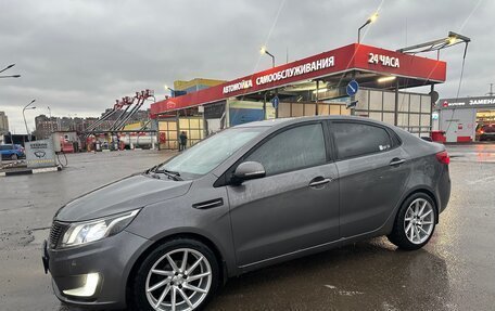 KIA Rio III рестайлинг, 2012 год, 900 000 рублей, 1 фотография