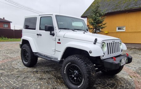 Jeep Wrangler, 2016 год, 3 800 001 рублей, 8 фотография