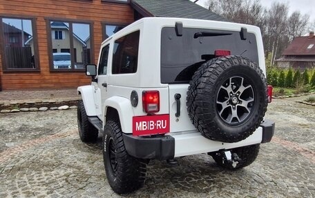 Jeep Wrangler, 2016 год, 3 800 001 рублей, 13 фотография