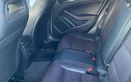 Mercedes-Benz GLA, 2014 год, 2 200 000 рублей, 10 фотография