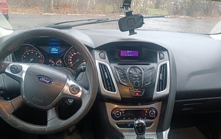 Ford Focus III, 2011 год, 550 000 рублей, 5 фотография