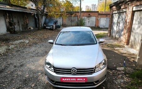 Volkswagen Passat B7, 2012 год, 1 530 000 рублей, 7 фотография