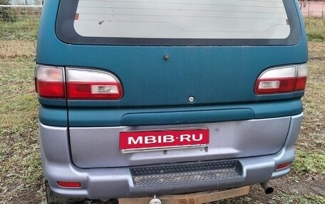 Mitsubishi Delica IV, 1997 год, 850 000 рублей, 3 фотография