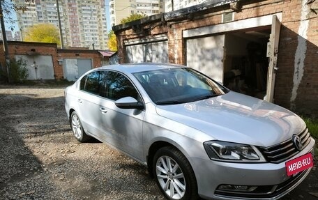 Volkswagen Passat B7, 2012 год, 1 530 000 рублей, 12 фотография