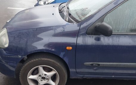 Renault Clio III, 2001 год, 170 000 рублей, 2 фотография