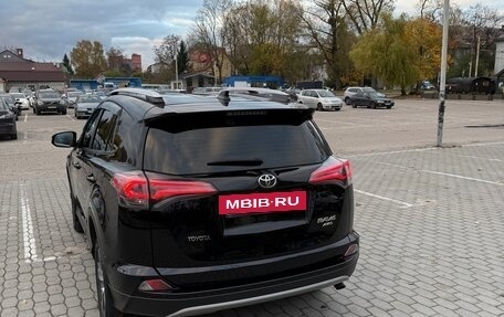 Toyota RAV4, 2017 год, 2 190 000 рублей, 5 фотография