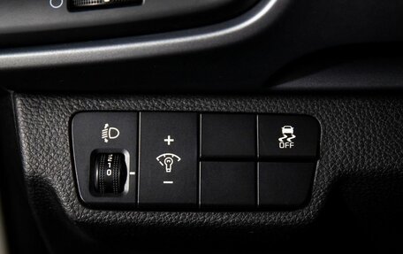 KIA Stonic, 2019 год, 1 749 000 рублей, 17 фотография