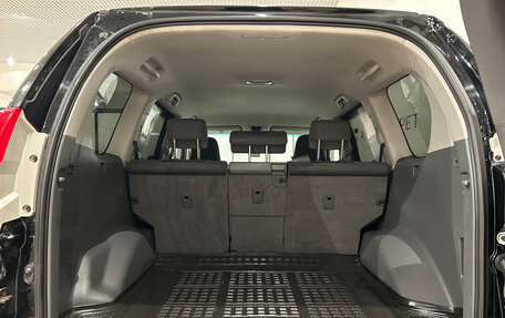 Toyota Land Cruiser Prado 150 рестайлинг 2, 2011 год, 2 999 000 рублей, 12 фотография