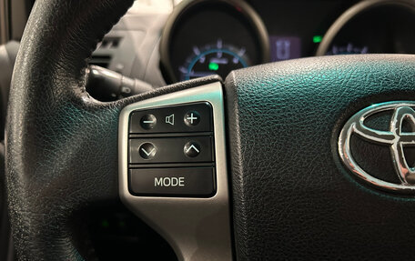 Toyota Land Cruiser Prado 150 рестайлинг 2, 2011 год, 2 999 000 рублей, 21 фотография