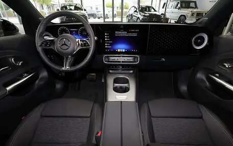 Mercedes-Benz CLA, 2025 год, 7 900 000 рублей, 9 фотография